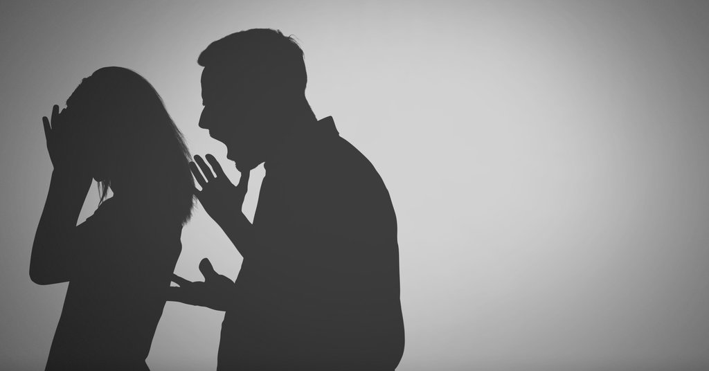 grey background with shouting fighting parents silhouette